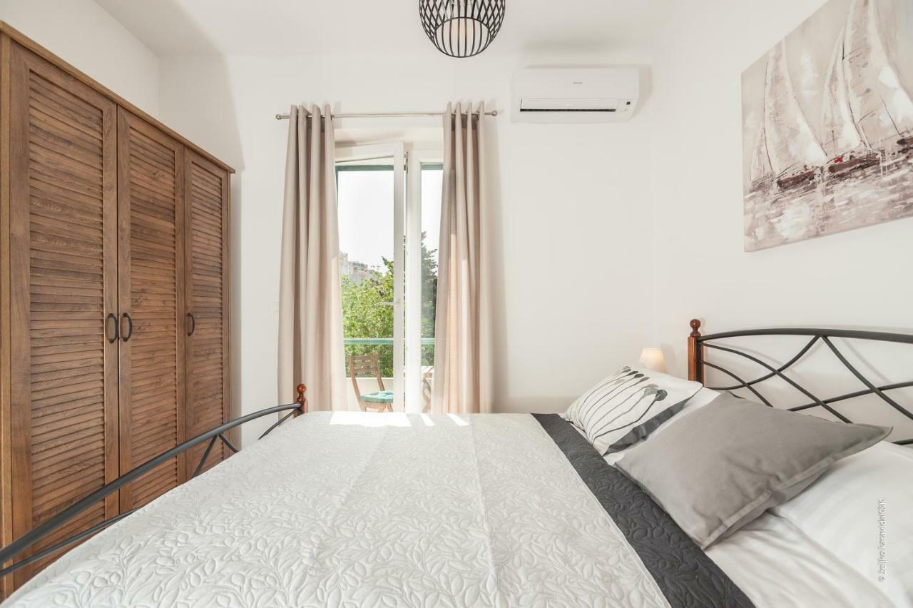 Apartment Sunny Place 扎达尔 外观 照片
